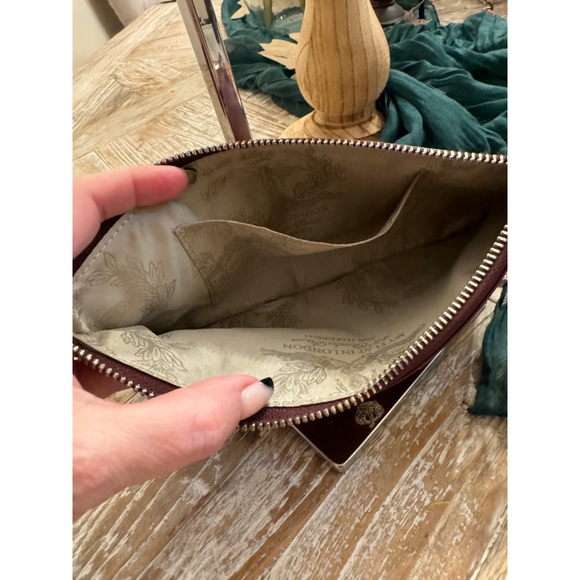 My Flat in London wristlet - Picture 7 of 9